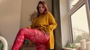 Can't take your eyes off my fishnets can you? Come touch my fishnet clad legs and feel them against your cock - Fishnet Obsession