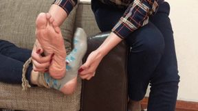 ONE SOCK TICKLING BIG SOLES - MOV Mobile Version