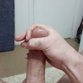 Quick wank quick cumming close up circumsized