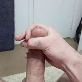 Quick wank quick cumming close up circumsized