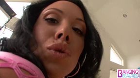 Housewife Experiments with Anal for the First Time