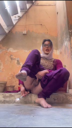 Imagine, How Does Separated Wife, Manages Masterbation