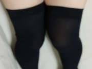 スカートの中を覗いて性欲を満たして下さい