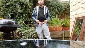 Rockardglans show for neighbors wanking and cumming on patio table