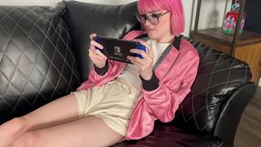 stunning trans beauty billie beaumont worships petite trans cutie s free use feet then gets bred