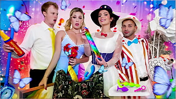 Magical Merry Mary&#039_s Poppin Pussy - Alexa Payne, Ashley Alexander, JImmy Michaels, Nicky Rebel