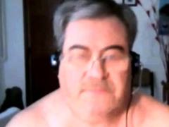 hot argentinian grandpa wanking and cumming
