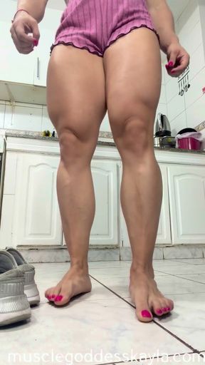 I can crush your torso with those muscular legs