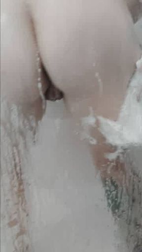 Vagina shower machine