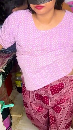 Desi Bhabhi Puts Pomegranate Seeds on Devar’s Cock and Sucks It Before Hard Kitchen Fuck