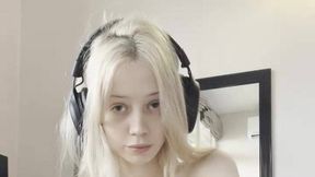 Community Member @linasanders @Teasing & #Sexy #Blonde #Naked #Natural Big Tits video porno film | Tik.Porn