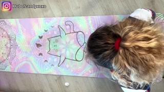 DEEP STRETCHING YOGA with buttplug by Hubofcandy