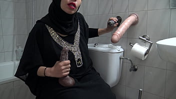 Arab Cuckold Wife Begging For Cocks