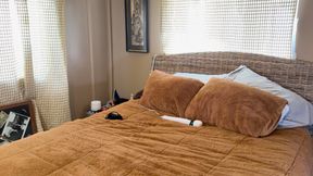 Suzy Wylde Wants To Teach You How To Open Your Throat