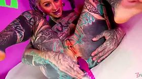 Tattooed babe heads horny: powerful solo rectal masturbation & deep assfuck