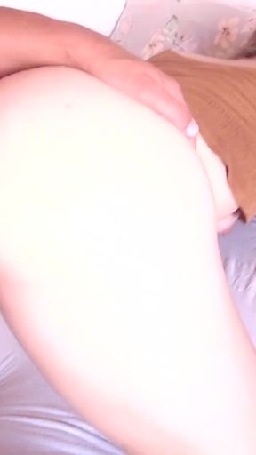 Must-share moment from "consoling half sister after vacation"