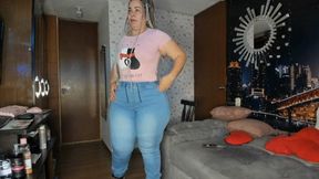 Kristen Hill BBW modeling jeans, squats