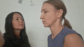 Face slapping with open hand and long nails F