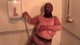 Pervert! Piss on and piss off! BBW Milf pantyhose encased take a shower after pissing and drink piss