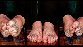 2 Minute All Toes Slow Motion BBW Oily Foot Worship POV - Watch as The Glitter and Oil Shimmer All Over My Big Wide Wrinkled Soles and Perfectly Pedicured Toes While I Sit in My Tight Black Leggings - No Talking – SweetFootWork