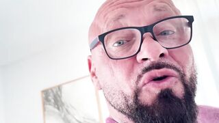 Bootylicious Bombshell Demolishes German Studs Resolve in a Steamy Sex Romp