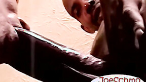 Ebony dude drops by to get some throat & feed me his cum