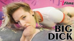 Tattooed blonde Lisa Rocketcock takes hefty cock up her ass