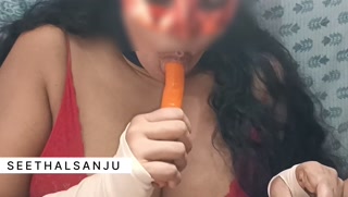 Mallu wife masturbating with carrot and squirts