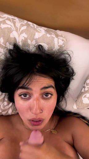 Hungover Pakistani Slut Gets a Huge Facial