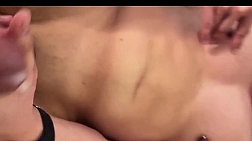 Muscle men fuck each other at hotel
