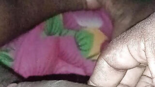 Blowjob, 69, Fingern, Handjob, Webcam – POV-Anal-POV-Hardcore-Film von Indern, die in den Arsch gefickt werden