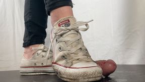 A Shoejob with dirty white sneakers - CBT, Shoejob and some spitting in well worn dirty Converse Chucks - slave - 4k