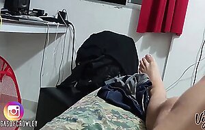 The cozy niece is back! And now if you weren't embarrassed to record it! Follow her on IG