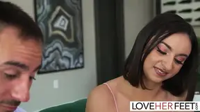 Brunette Hottie Hailey Rose Fucked After Worshipping