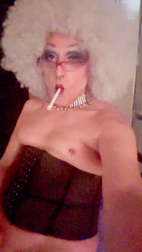 Marilyn Big Hair Smoking Fetish