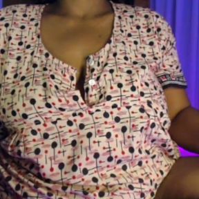 Sexy Pregnant Girl Bikini Show.