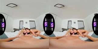 TmwVRnet Lili Charmelle & Lulu Love Relaxing orgy after a workday