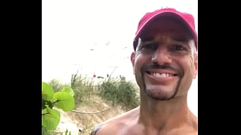 BEACHBODY LIFEGUARD PORNSTAR