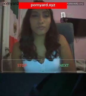 Teen amateur reacts to homemade porn