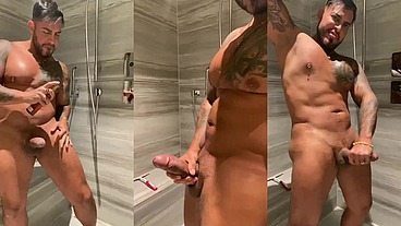 I PUT OIL WHILE I MASTURBATE IN BATHROOM