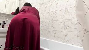 Blowjob Bonanza in the Lavatory, Dude!