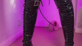 17INCH JOI & CUM COUNTDOWN (RED LATEX & DEMONIA BOOTS)