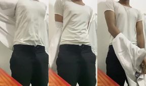 Sri Lankan Office Worker Unwinds After a Long Day