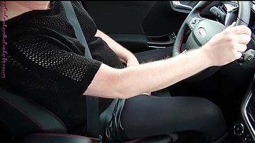 Sexy Frivol im Auto ** Crossdresser **
