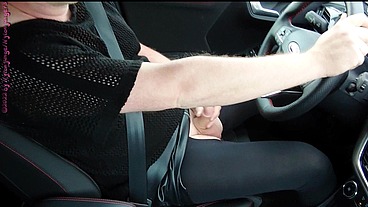 Sexy Frivol im Auto ** Crossdresser **