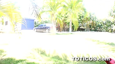 Fresh 18yo teen lets me cum in her mouth on the front lawn then gets fucked doggystyle