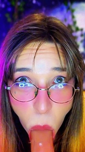 MILF Trans Girl Give the Best Blowjob