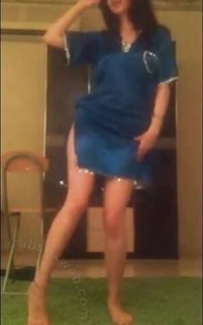 Big-Titted Arab Mature Masturbates