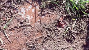 Pissing Pussy in Cold Weather Outside