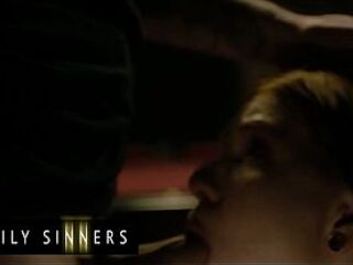 FAMILY SINNERS - Jane Rogers - Past Curfue